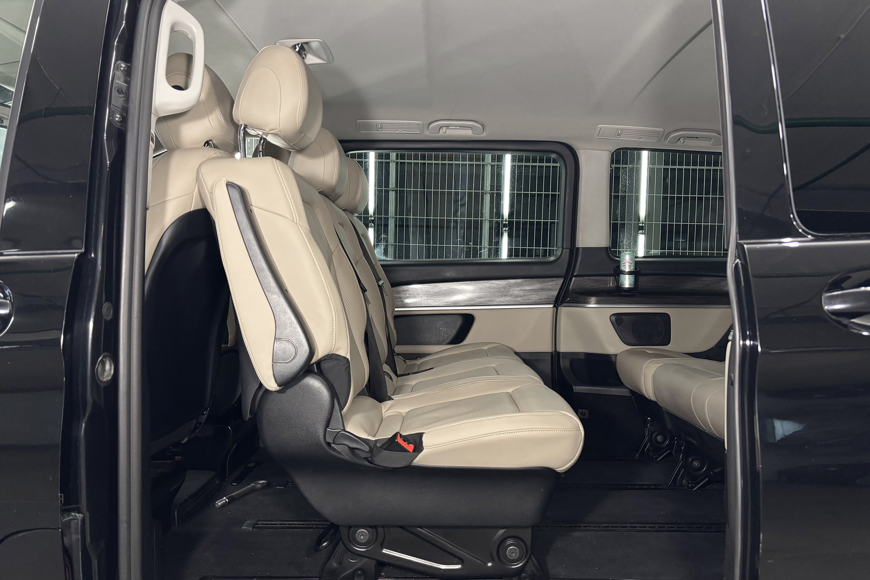  V-Class
