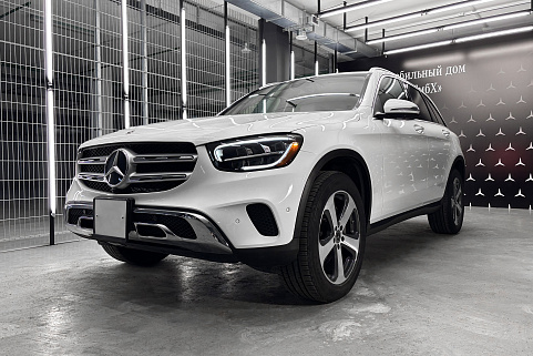 Mercedes-Benz GLC 300 4MATIC Mercedes-Benz GLC 300 4MATIC