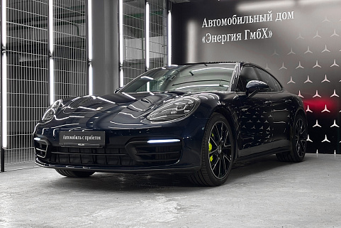 Porsche Panamera 4 E-Hybrid