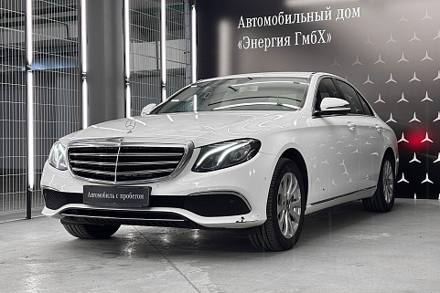 Mercedes-Benz E 200 4MATIC