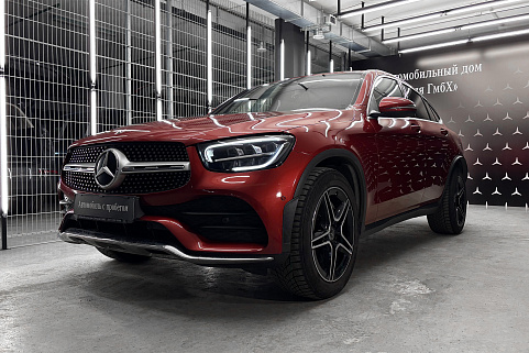 Mercedes-Benz GLC 300 4MATIC Coupe Mercedes-Benz GLC 300 4MATIC Coupe